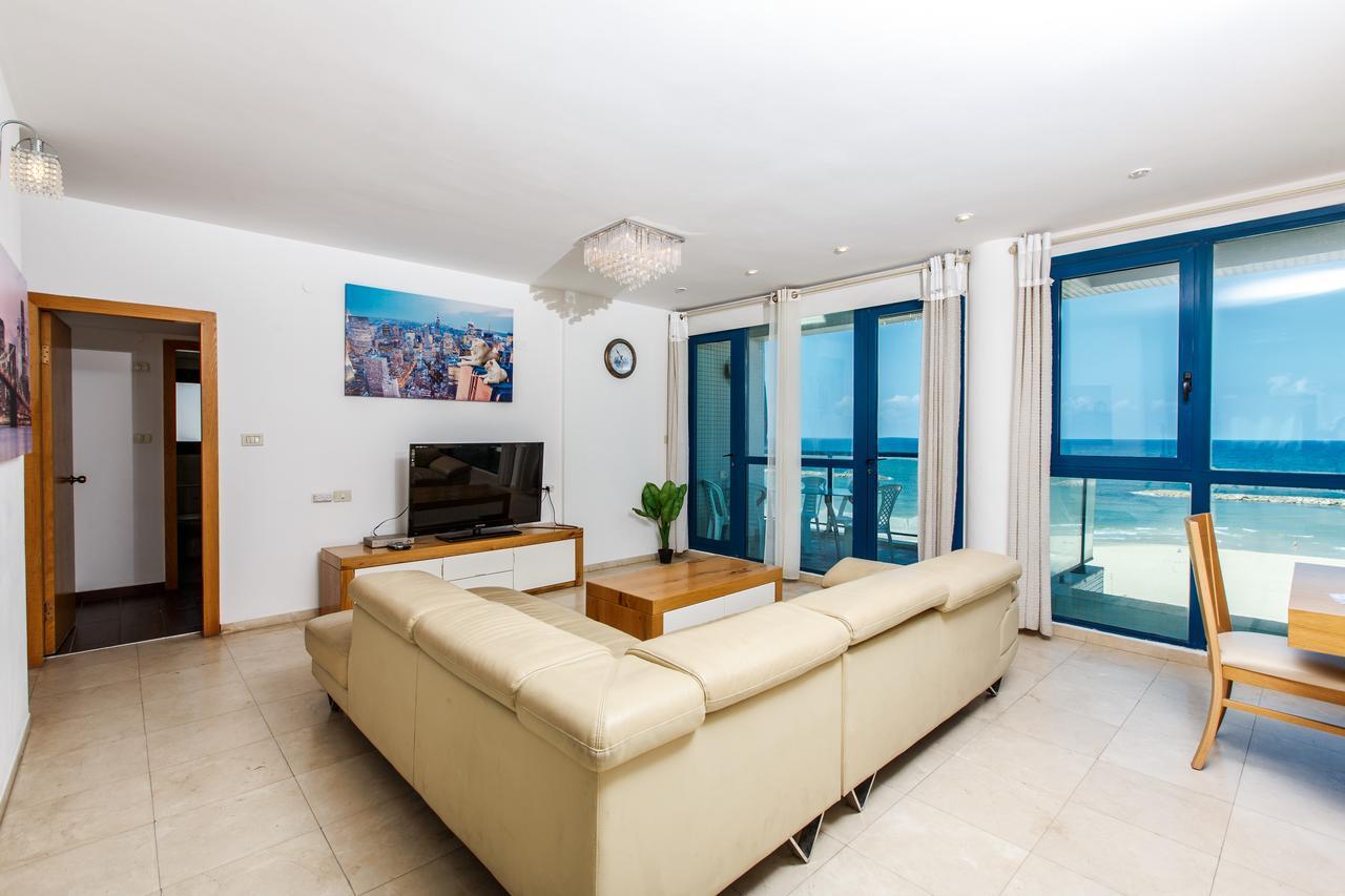 Ocean Front Apartments First Line To The Beach Tel Aviv Eksteriør bilde