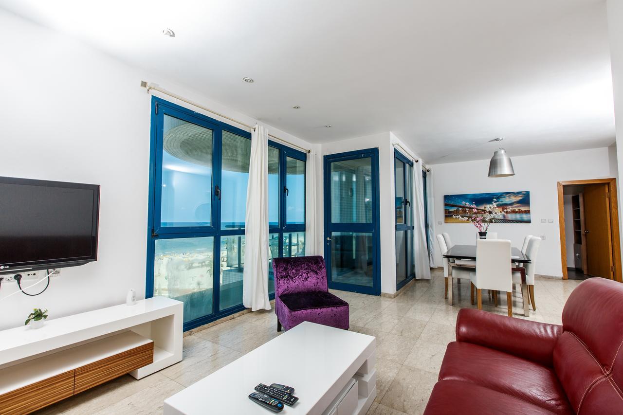 Ocean Front Apartments First Line To The Beach Tel Aviv Eksteriør bilde