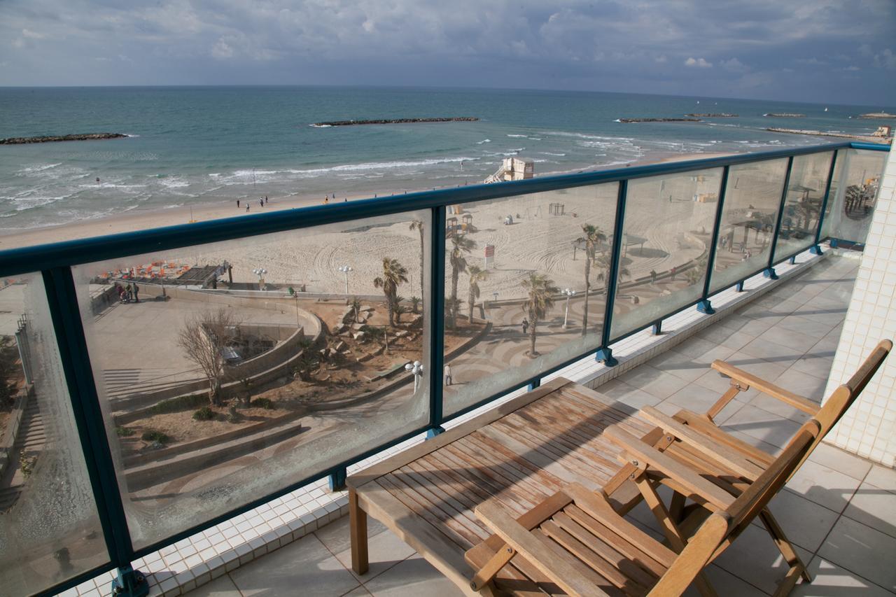 Ocean Front Apartments First Line To The Beach Tel Aviv Eksteriør bilde